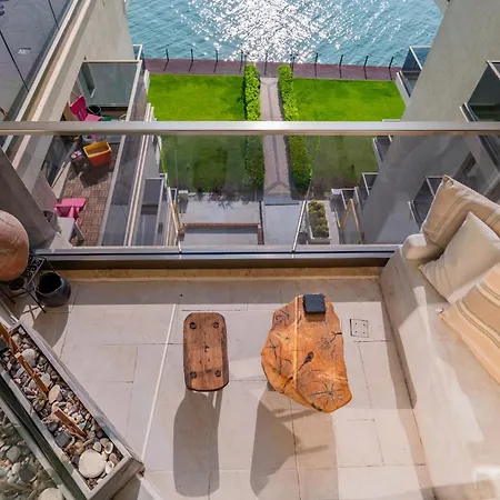 Santorini Apartment *