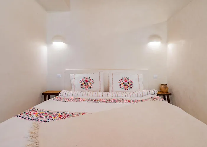 Santorini Apartment Mamaia