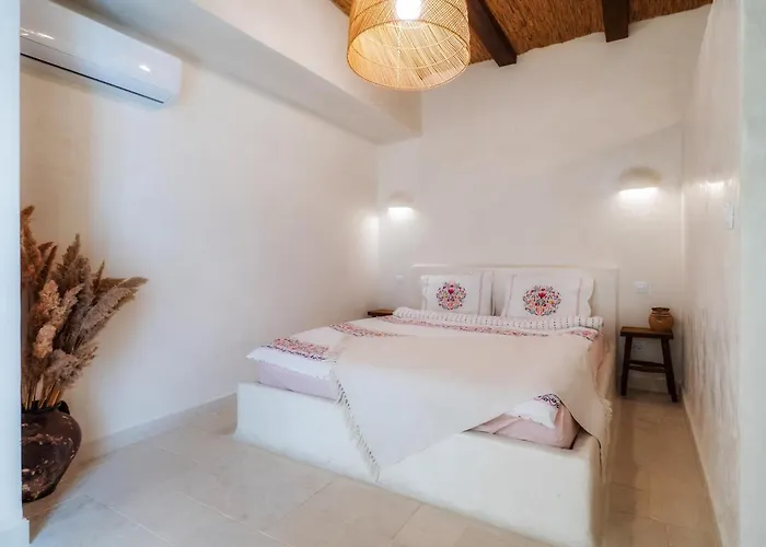 Santorini Apartment Mamaia